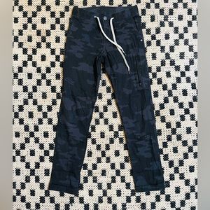 Womens Vuori Camo Pants